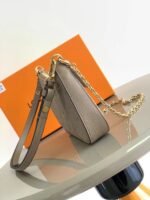 Easy Pouch On Strap - 图片 3