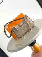 Easy Pouch On Strap - 图片 2