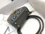Lady Dior mini Size: 12 x 10.2 x 5 cm - 图片 2
