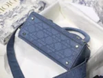 Lady Embroidered Diamond Collection Size:24cm - 图片 2