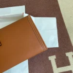 Earth Yellow White Line - 图片 4