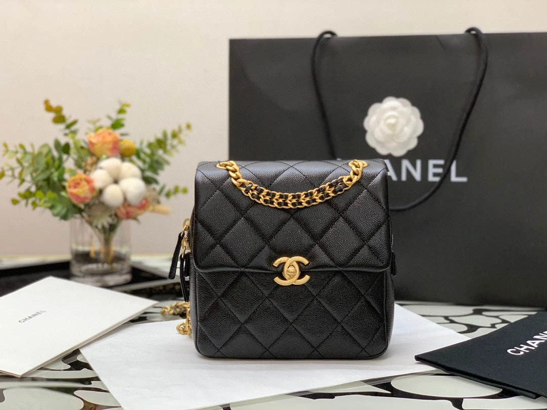Black Vintage Backpack Size:20x19x8cm