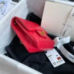 Chane Phone Case Model: AS1961 Phone Case Size: 17*13*5.5cm - 图片 5