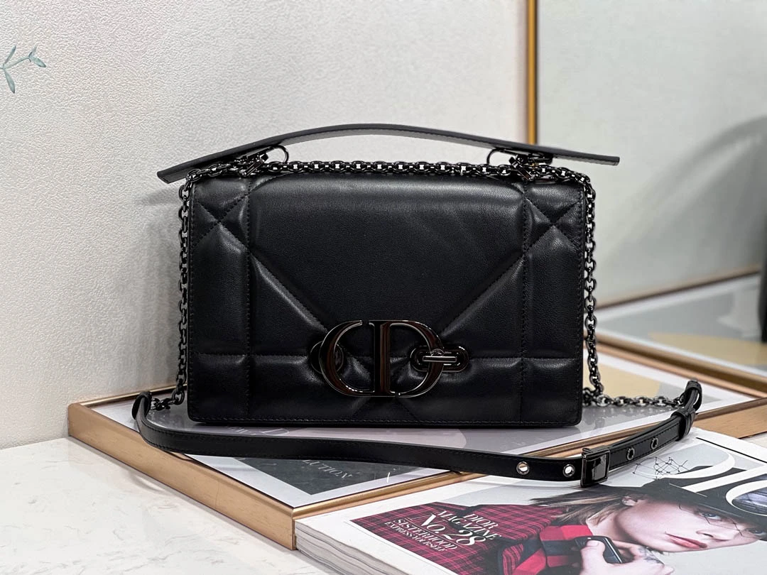 i542b1eff9d04b5feaacfe2d6efedb295 30 Montaigne chain clutch size: 25.5cm - 图片 1