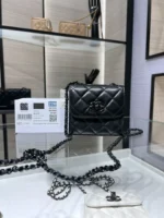 CHANE One Shoulder Crossbody Size: 11*11*5