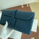 Deep Blue - 图片 6