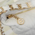 Chane Wrinkled Lambskin Size: 15 12.5 18cm - 图片 6