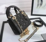 Lady Dior Handbag Ref: D6708-1 Size:17x 15 x 7cm - 图片 6