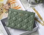 Caro Collection No. 7002 Green size: 19 x 14 x 3 cm