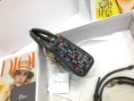 Lady Dior mini Size: 12 x 10.2 x 5 cm - 图片 7