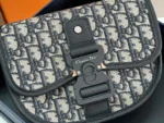 Gallop Messenger Bag Size: 20.5*16*5 cm - 图片 7