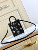 Louis Vuitton Size: 14.0 x 17.0 x 5.0 cm - 图片 7