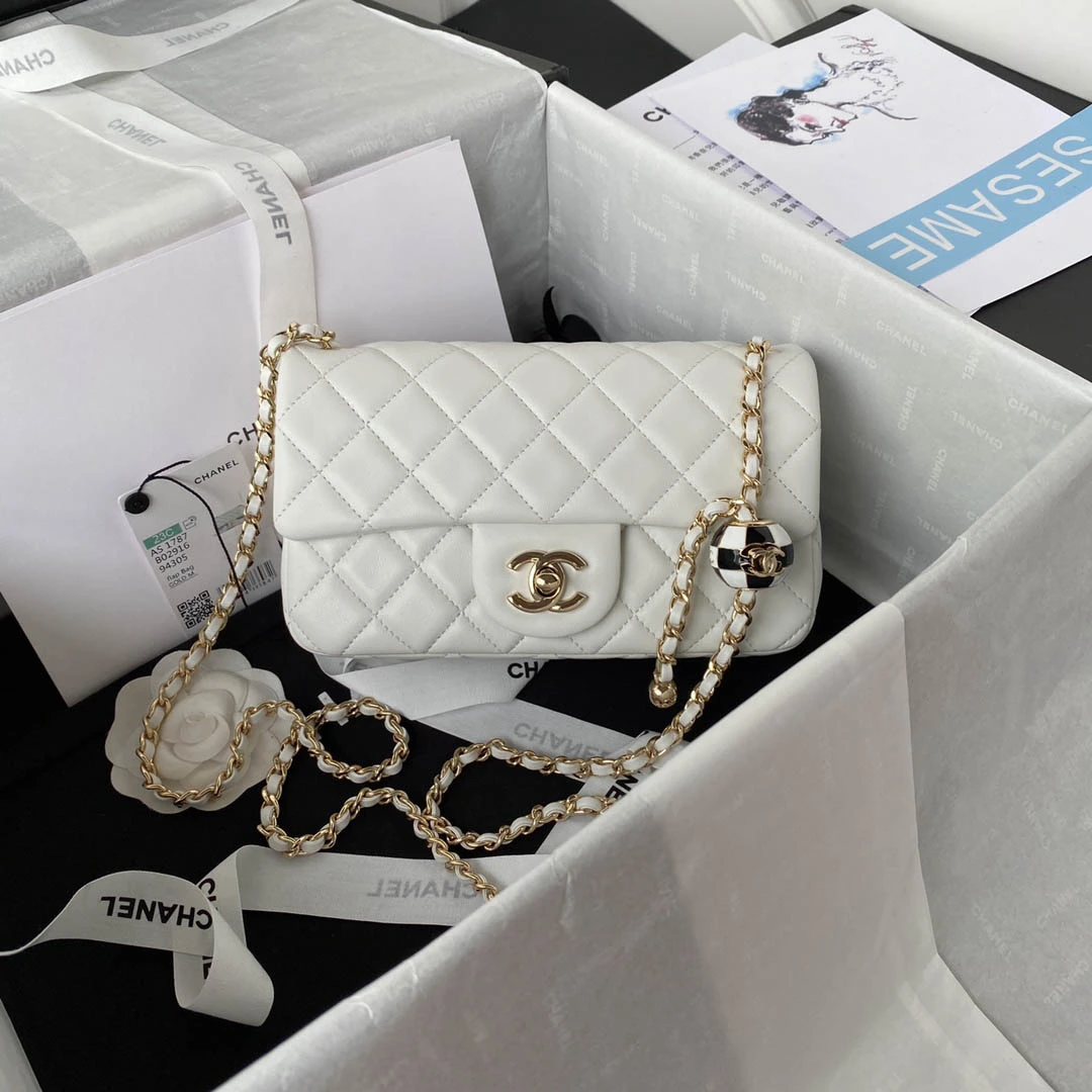 ic40d331e3708ea333838a4a65d5f3970 Chane Small Golden Ball One Shoulder Crossbody Model: AS1786 Size: 17cm - 图片 1