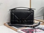 30 Montaigne Chain Clutch Size: 25.5cm