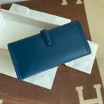 Deep Blue - 图片 8