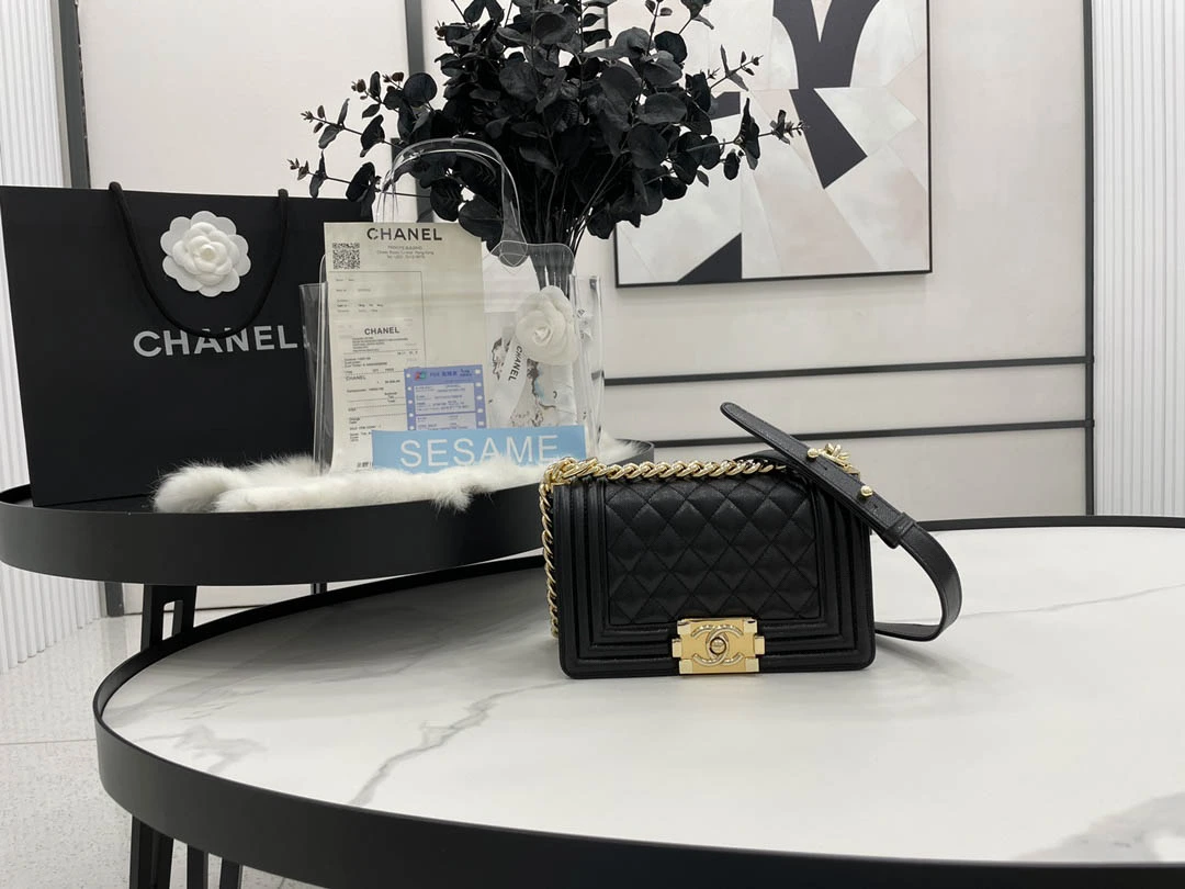 Chane ball grain calfskin Size:20cm