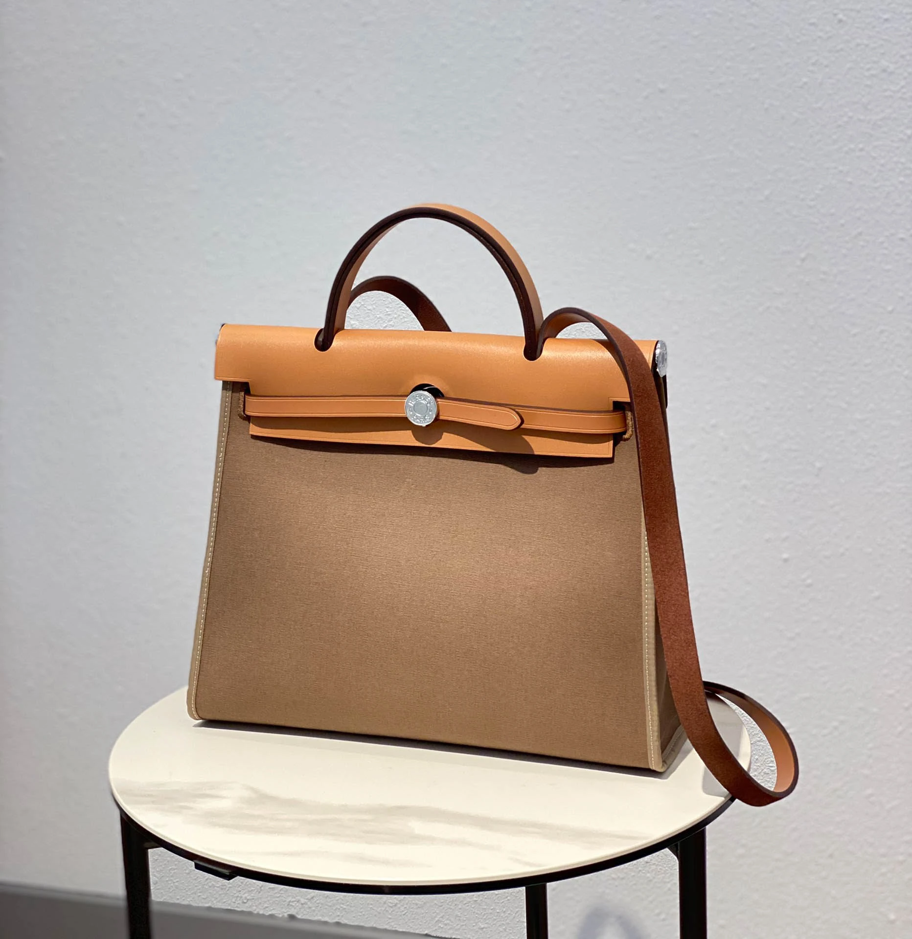 Canvas Bag Size: 31cm