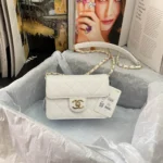 Chane Xiaoxiang Classic Bag Model: AS3002 size: 18/13/7
