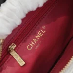 Chane Wrinkled Lambskin Size: 15 12.5 18cm - 图片 9