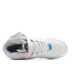 Nike Air Force 1 07 LX Photochromic White and Blue - 图片 9