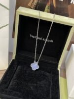 Vintage Alhambra pendant