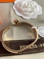 Mini Clic Kelly bracelet - 图片 9