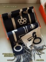 H Gray beige and black scarves - 图片 36