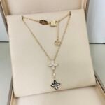 M Star Multi-Motif Pendant - 图片 5
