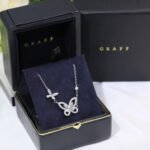 Double Butterfly Silhouette Diamond Pendant - 图片 5