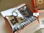 H Gray beige and black scarves - 图片 23