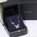 Double Butterfly Silhouette Diamond Pendant - 图片 9