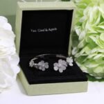 Frivole bracelet, 7 flowers, medium model - 图片 7