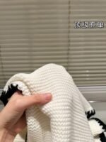 Chanel Cashmere Silk CC Knitted Scarf White - 图片 6