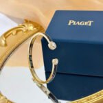 Possession open bangle bracelet - 图片 15