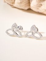 Lily Cluster Diamond Earrings, Large - 图片 9