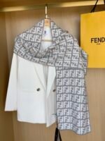 Ivory wool and cashmere scarf - 图片 36