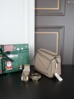 Small Puzzle Edge bag in soft grained calfskin - 图片 9
