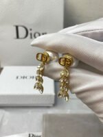 Pearl and leaf tassel earrings - 图片 11