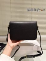 CLASSIQUE TRIOMPHE BAG IN shiny calfskin - 图片 4