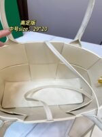 BV Woven Tote Bag white - 图片 6