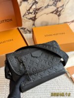 LV PULSE Black Knight Messenger Bag