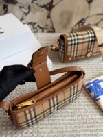Burberry Retro Shoulder Bag - 图片 9