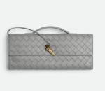 Andiamo Clutch