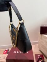 Gucci Aphrodite Crescent Moon Shoulder Bag - 图片 4